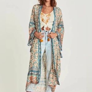 Boho Kimono beach bikini cover up cream blue batwing floral cardigan NWT
